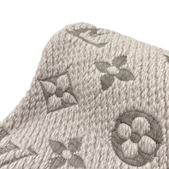 LOUIS VUITTON Eschar Progo Mania Gris Perle - Scarf 416-070525 - Picture 3 of 6